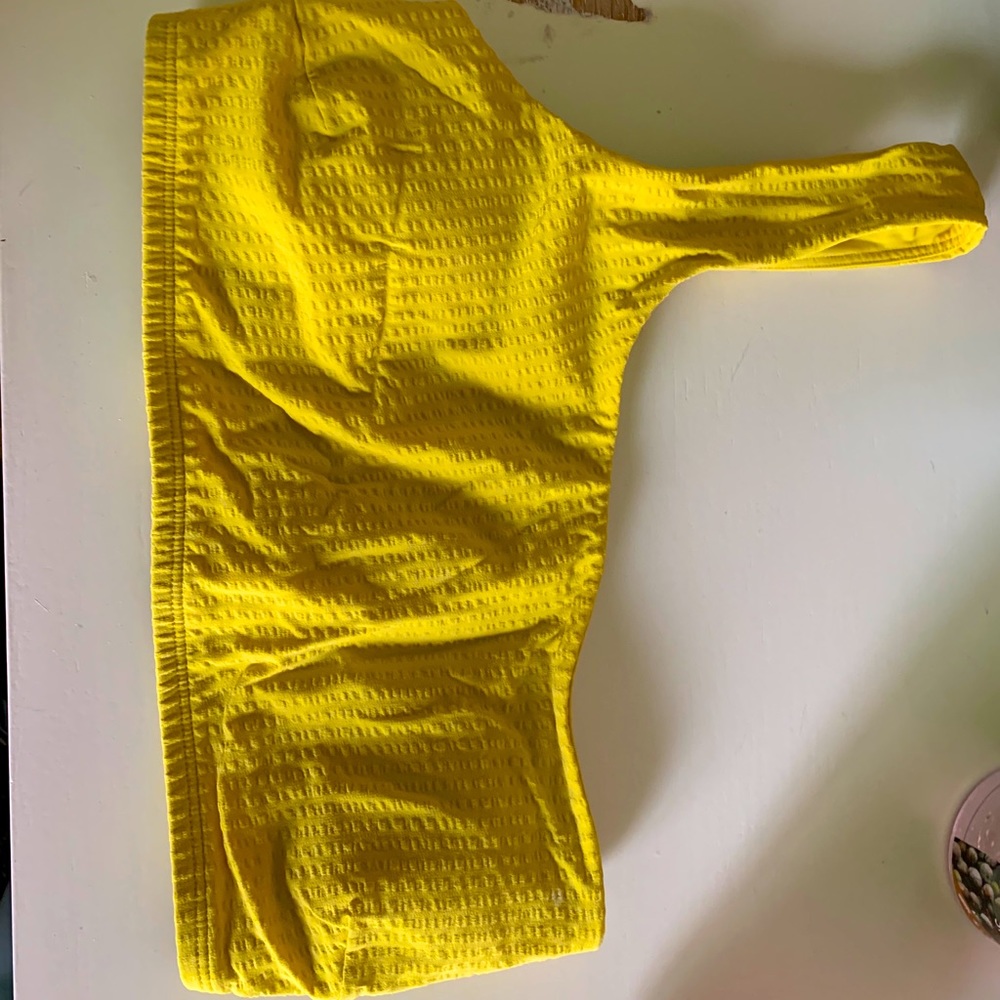 *Rare Lululemon Bikini Top Gem